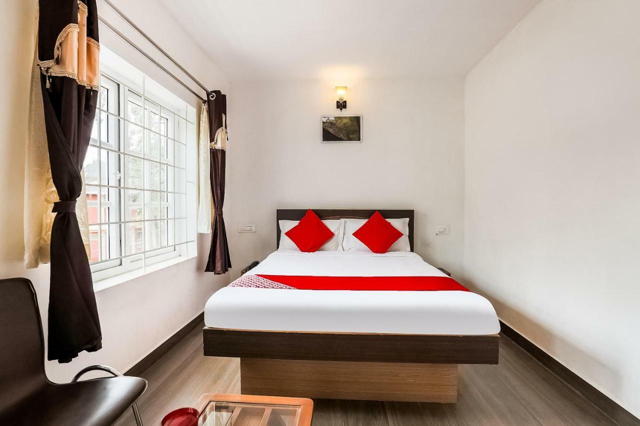 Hotel Oyo 48375 Cliff Residency